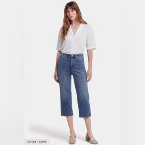 NYDJ Joni Relaxed Capri Jeans With High Rise NWT Size 8